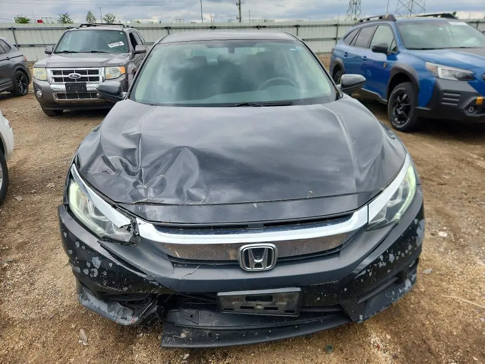 2018 HONDA CIVIC EX  