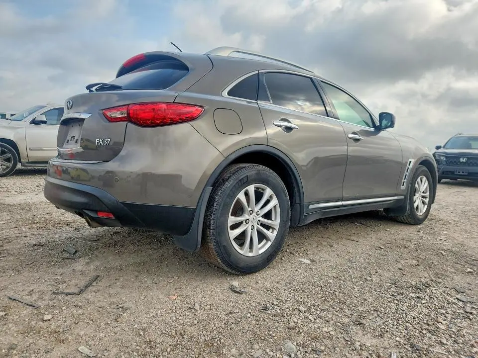 2013 INFINITI FX37 BASE  