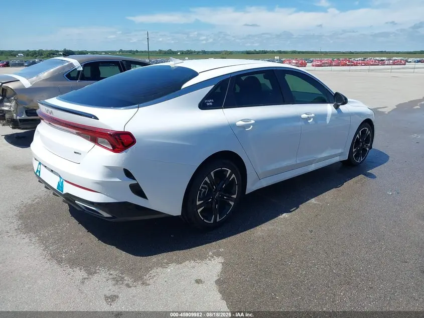 2023 KIA K5 GT-LINE