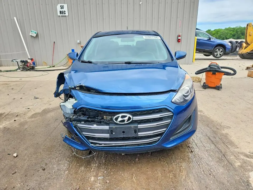 2016 HYUNDAI ELANTRA GT BASE  