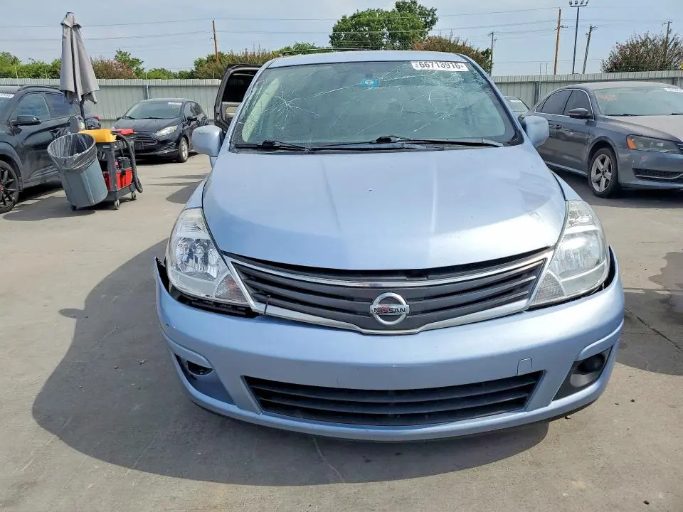 2010 NISSAN VERSA 1.8 S  