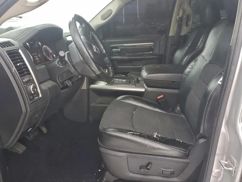 2013 RAM 1500 SPORT  