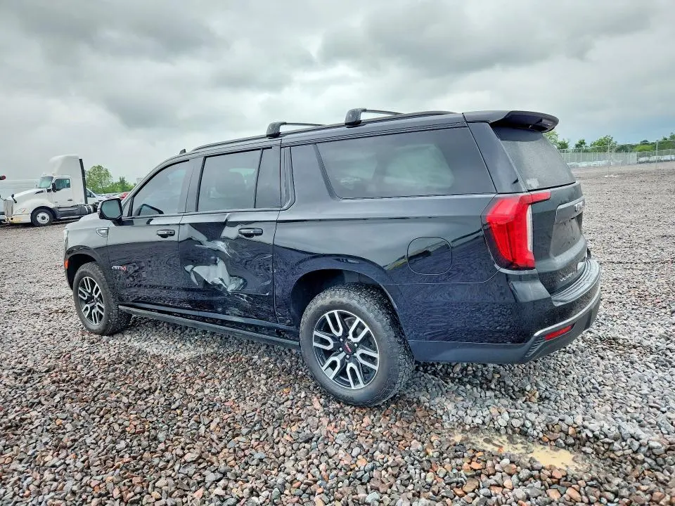 2023 GMC YUKON XL K1500 AT4  