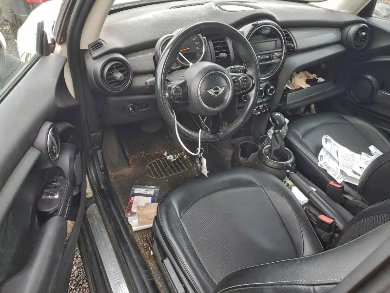 2016 MINI COOPER   