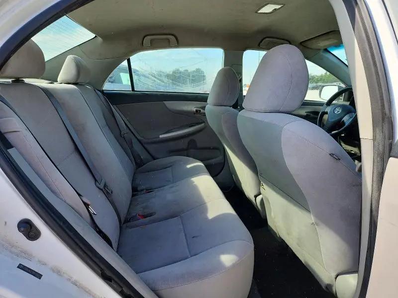 2011 TOYOTA COROLLA LE  