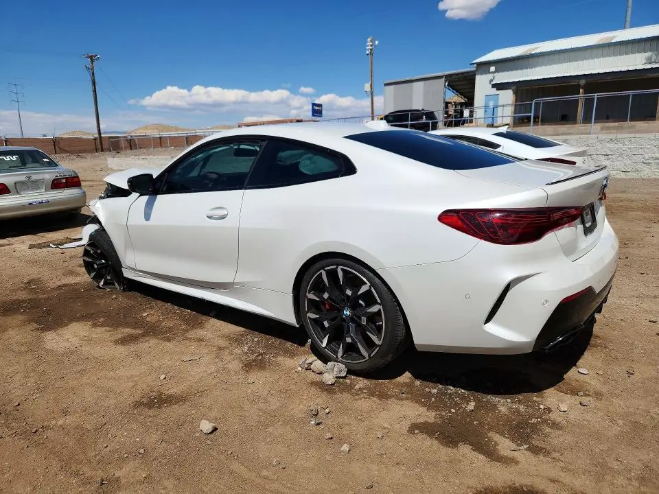 2025 BMW M440I   