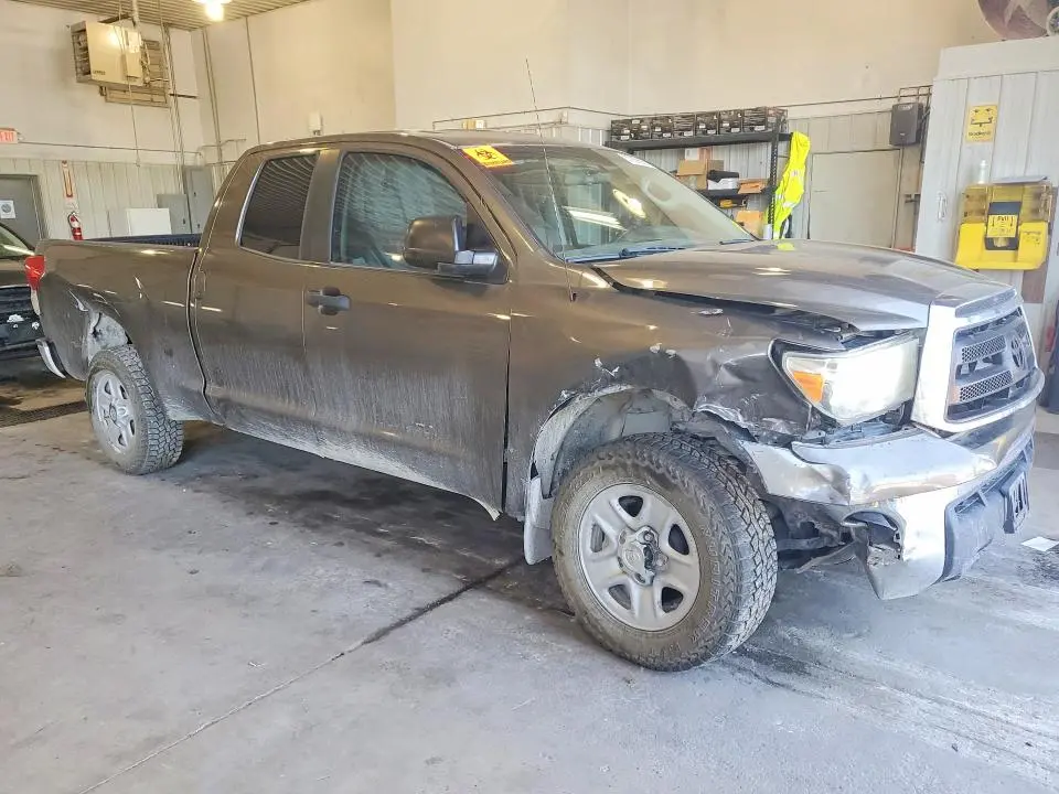 2011 TOYOTA TUNDRA DOUBLE CAB SR5  