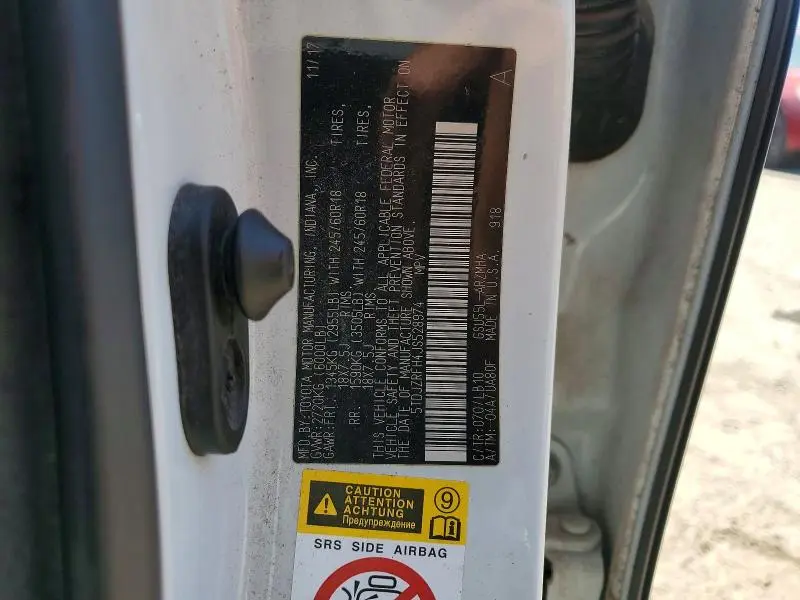 2018 TOYOTA HIGHLANDER XLE  