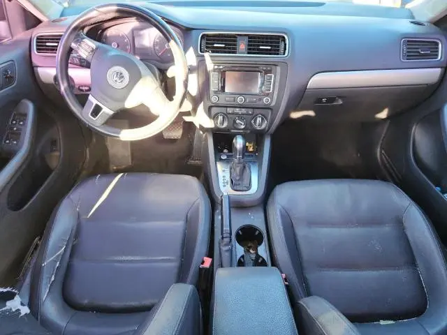 2011 VOLKSWAGEN JETTA SEL  