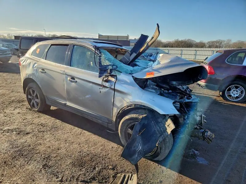 2011 VOLVO XC60 3.2  