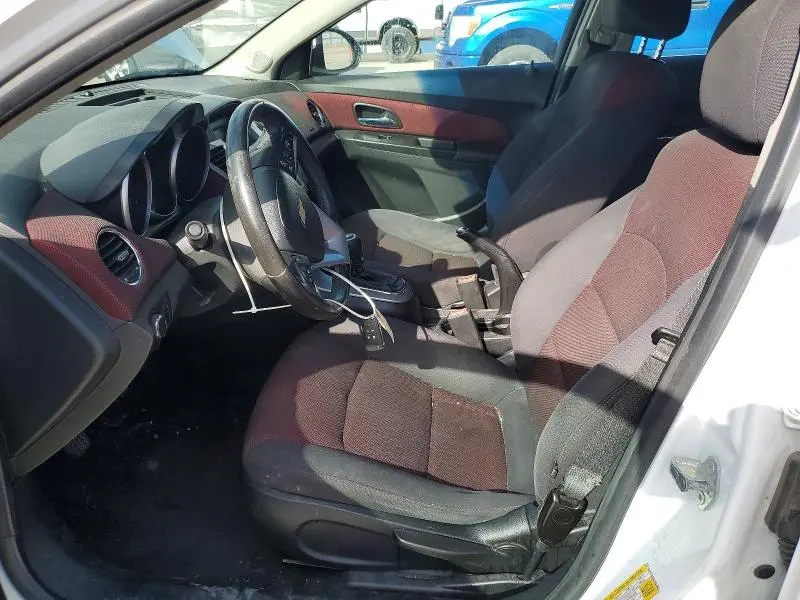 2012 CHEVROLET CRUZE LT  
