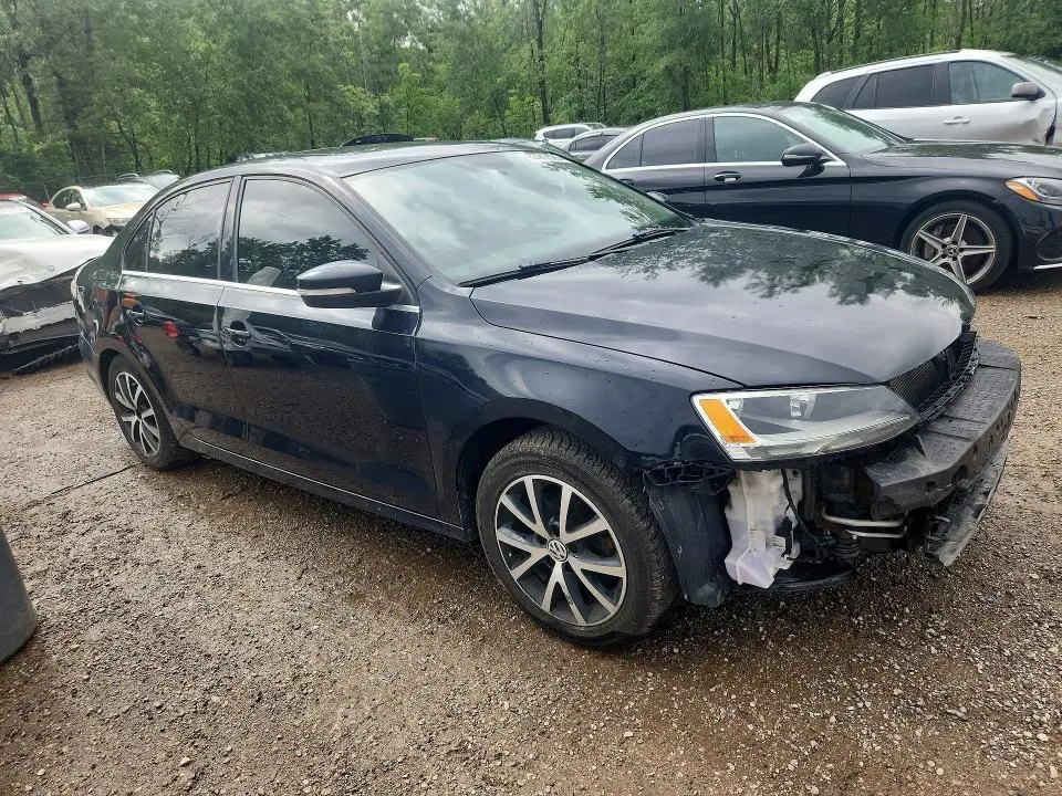 2015 VOLKSWAGEN JETTA   