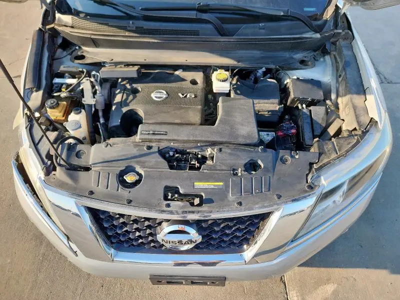 2016 NISSAN PATHFINDER S  