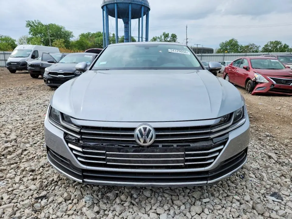 2019 VOLKSWAGEN ARTEON SE  