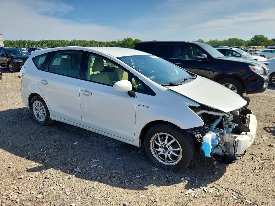 2012 TOYOTA PRIUS V TWO  