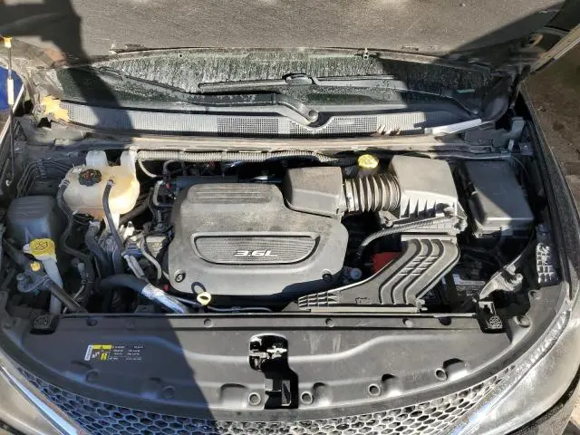 2017 CHRYSLER PACIFICA TOURING L PLUS  