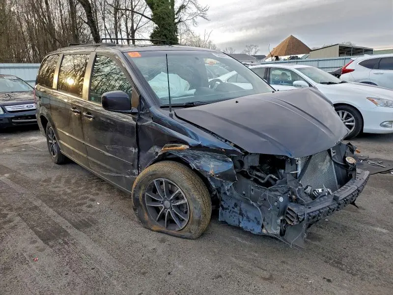 2017 DODGE GRAND CARAVAN GT  