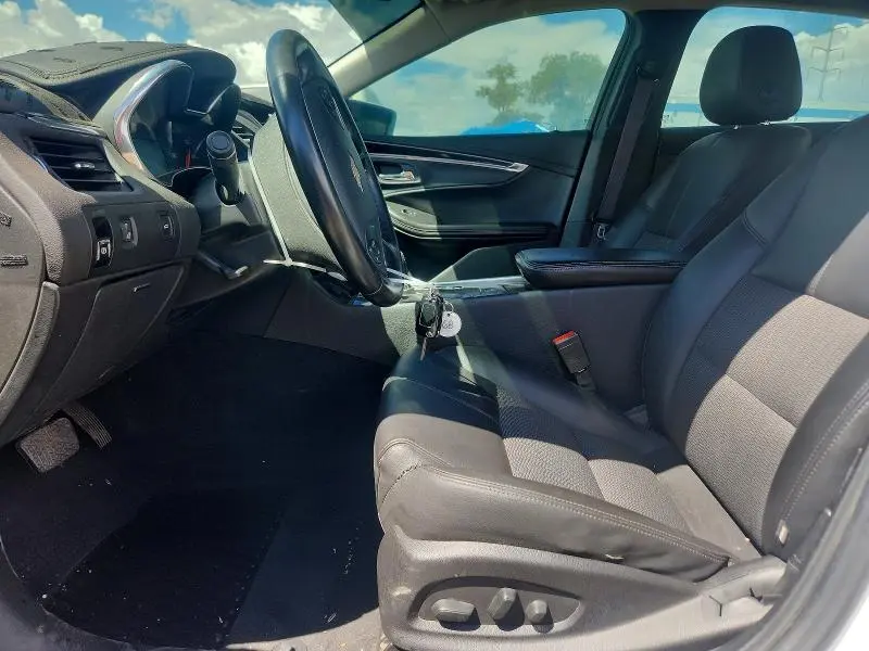 2017 CHEVROLET IMPALA LT  