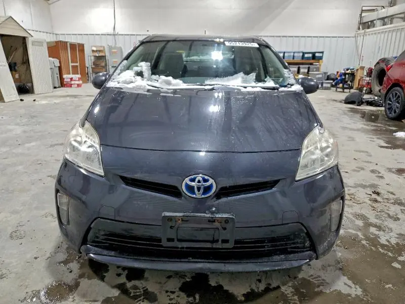 2015 TOYOTA PRIUS   