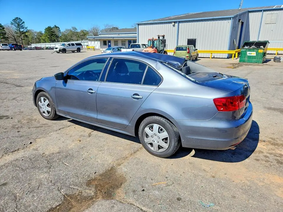 2012 VOLKSWAGEN JETTA BASE  