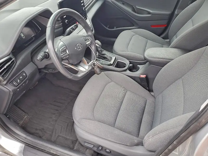 2022 HYUNDAI IONIQ SE  