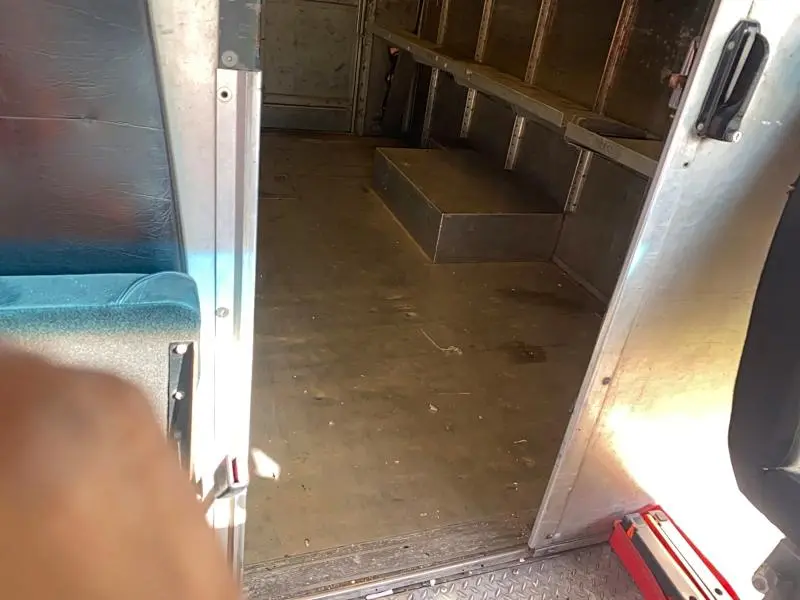 2011 FORD ECONOLINE E350 SUPER DUTY STRIPPED CHASSIS  