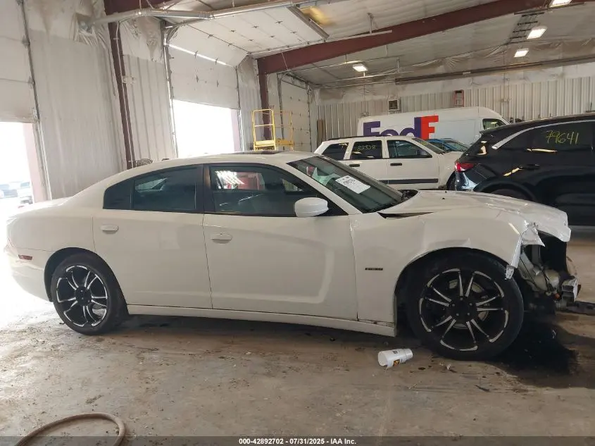 2013 DODGE CHARGER R/T PLUS