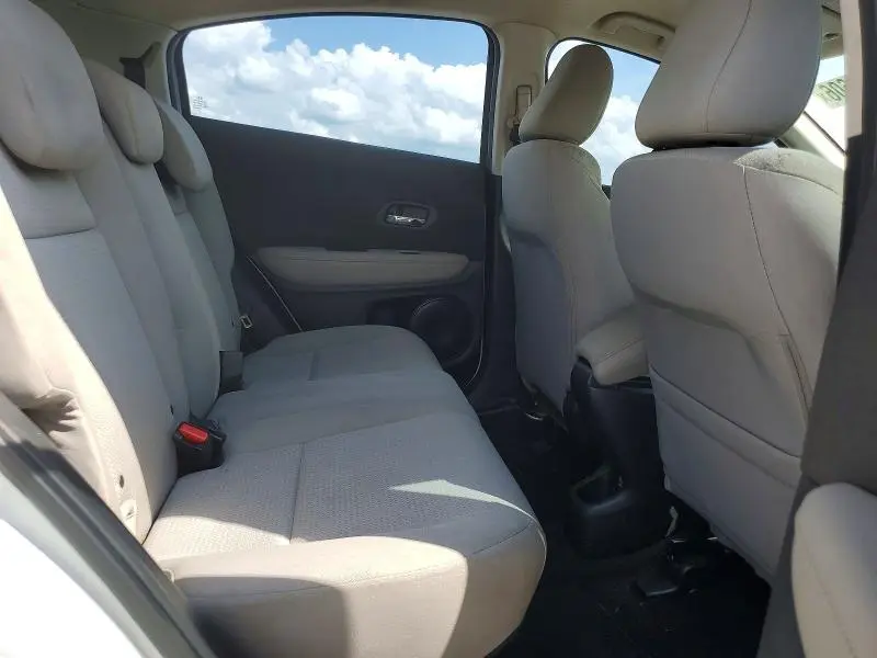 2020 HONDA HR-V LX  