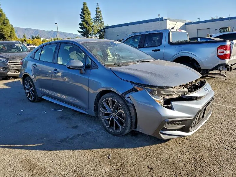 2020 TOYOTA COROLLA SE  