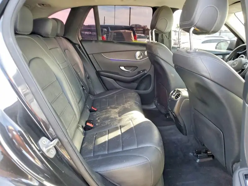 2020 MERCEDES-BENZ GLC 300  