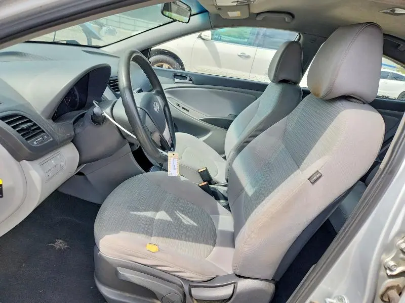 2015 HYUNDAI ACCENT GLS  