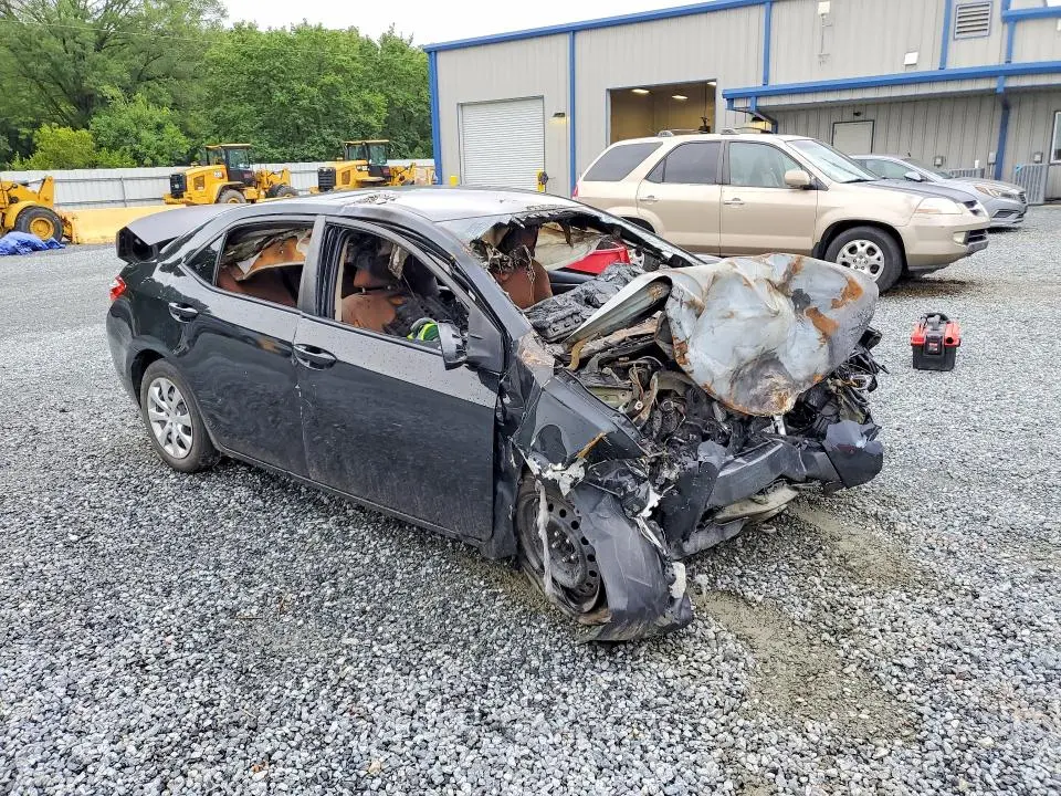 2015 TOYOTA COROLLA LE  