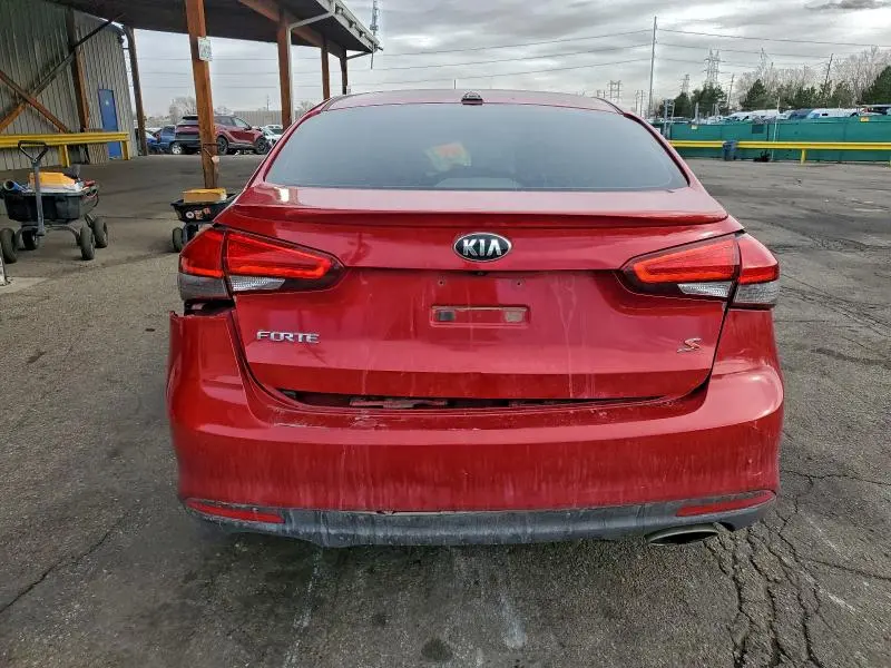 2017 KIA FORTE LX  