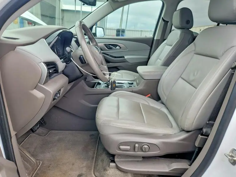 2018 CHEVROLET TRAVERSE LT  