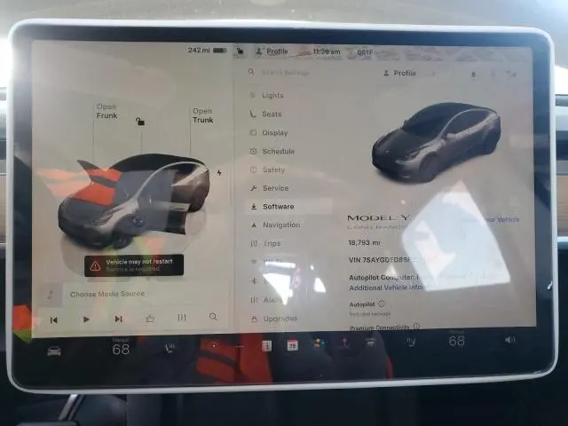 2025 TESLA MODEL Y   