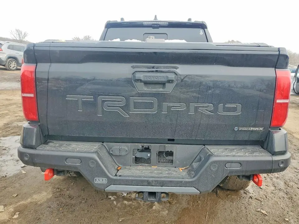 2025 TOYOTA TACOMA DOUBLE CAB  