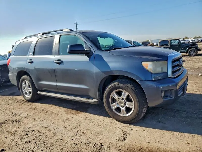 2010 TOYOTA SEQUOIA SR5  