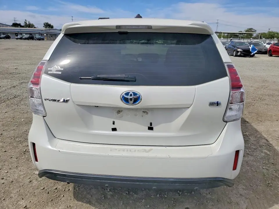 2015 TOYOTA PRIUS V THREE  