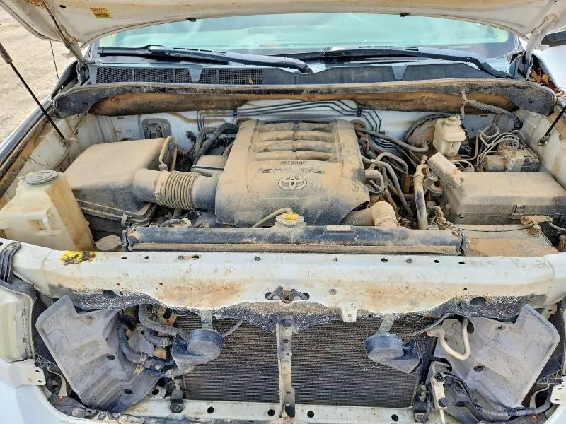 2011 TOYOTA TUNDRA GRADE  