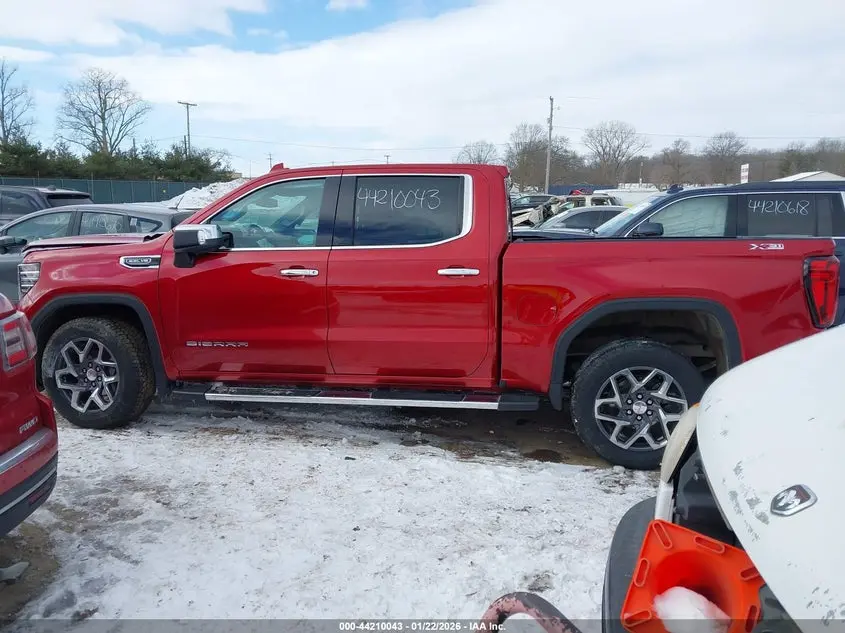 2025 GMC SIERRA 1500 4WD  SHORT BOX SLT
