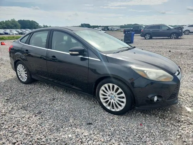 2012 FORD FOCUS TITANIUM  