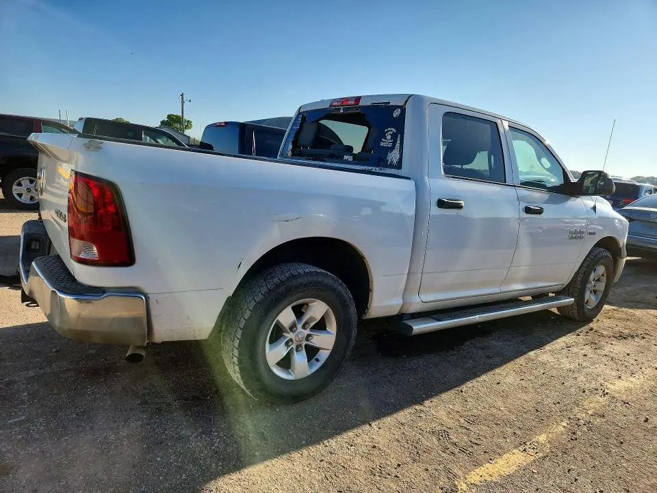 2013 RAM 1500 ST  