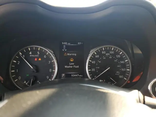 2018 INFINITI Q50 LUXE  