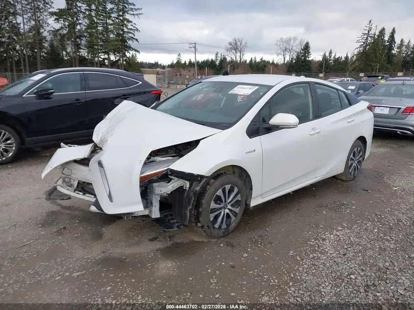 2021 TOYOTA PRIUS LE AWD-E