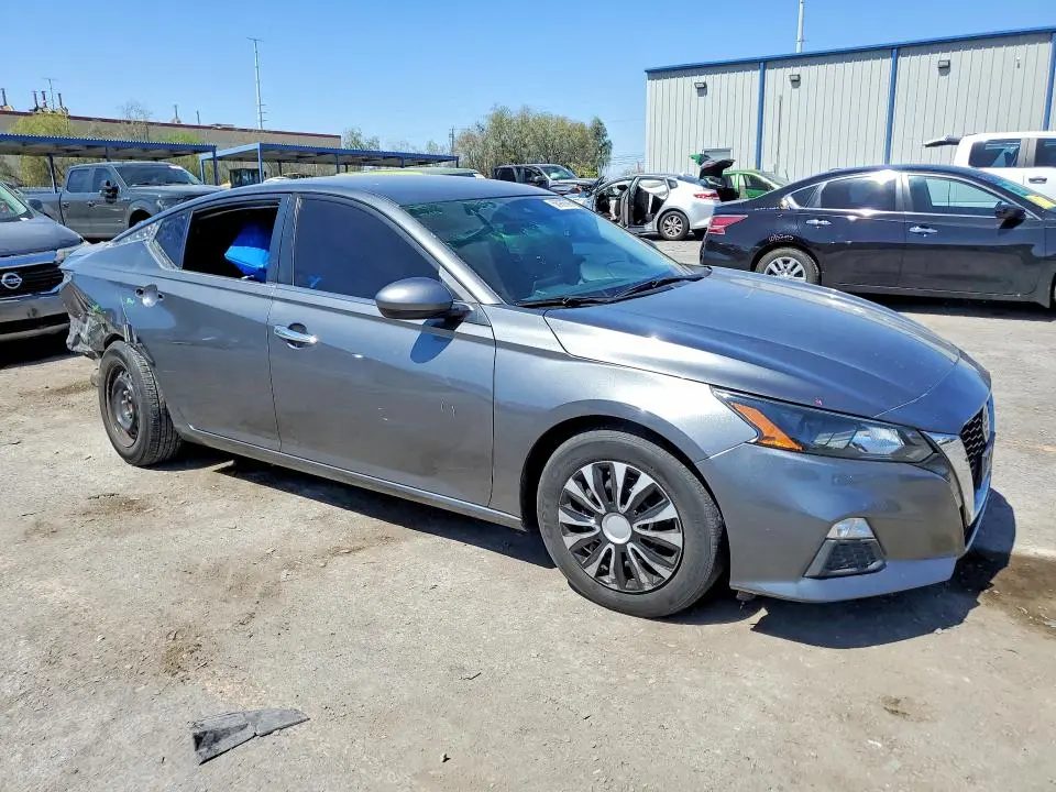 2022 NISSAN ALTIMA S  