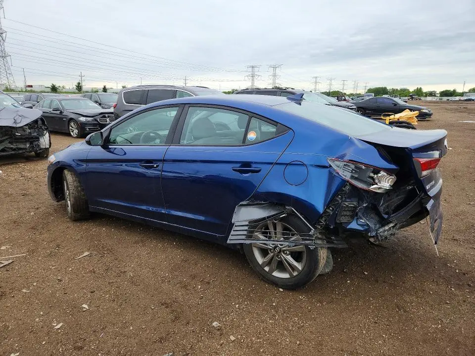 2017 HYUNDAI ELANTRA SE  