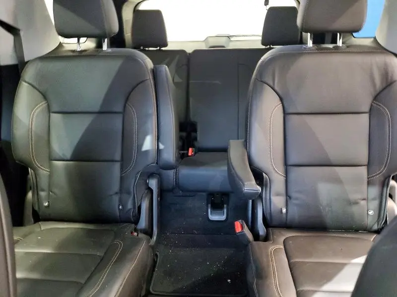 2020 CHEVROLET TRAVERSE LT  