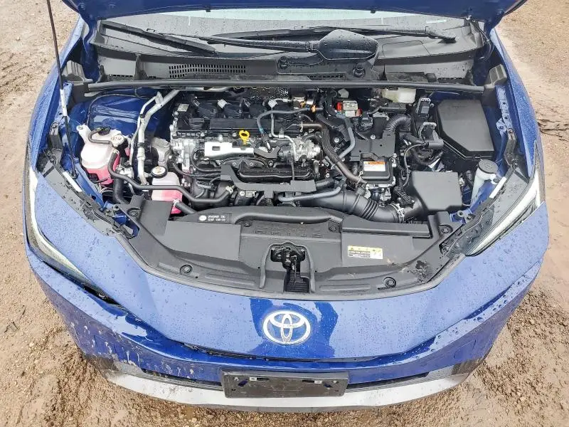 2024 TOYOTA PRIUS XLE  