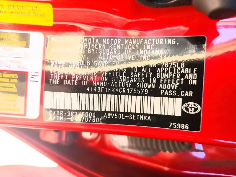 2012 TOYOTA CAMRY LE  