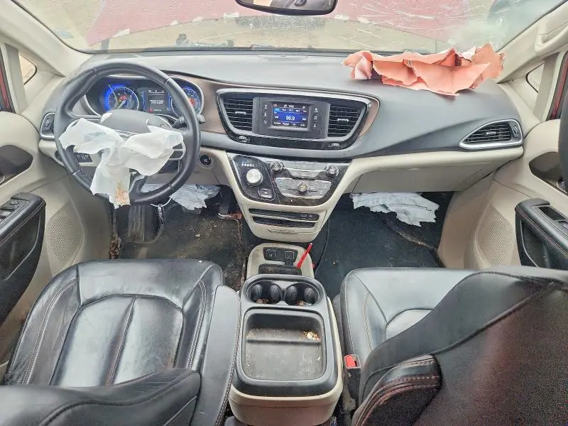 2017 CHRYSLER PACIFICA TOURING L  